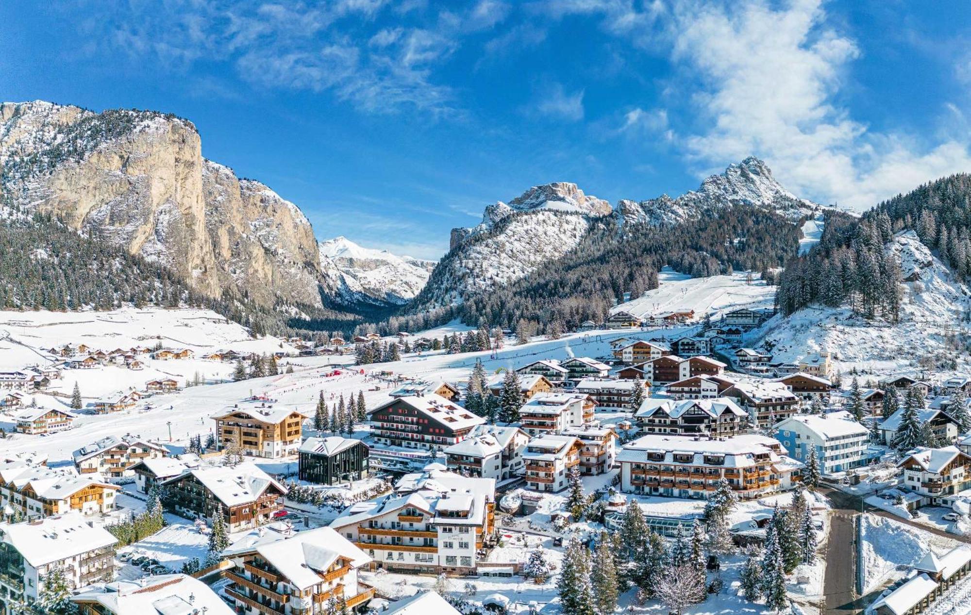 Hotel Dorfer Alpine&Charming Selva di Val Gardena Bagian luar foto